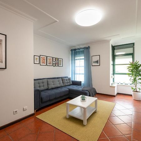 Lovely House, Paredes Аленкер Екстериор снимка